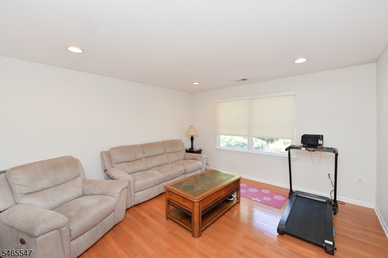 3 Bayberry Lane North Haledon NJ 07508