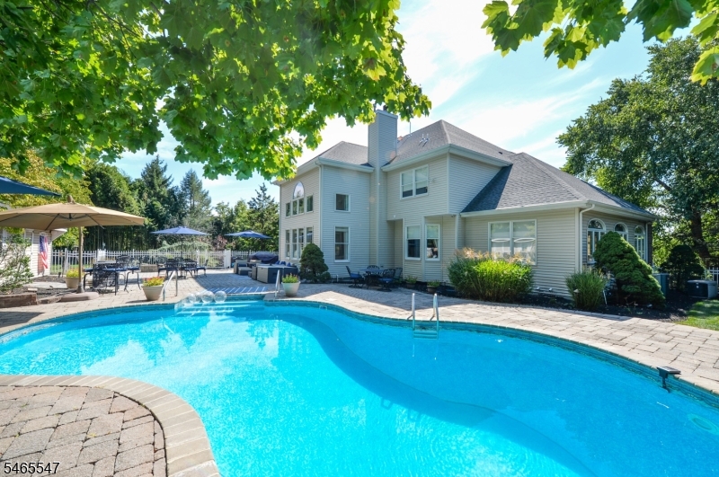 3 Bayberry Lane North Haledon NJ 07508