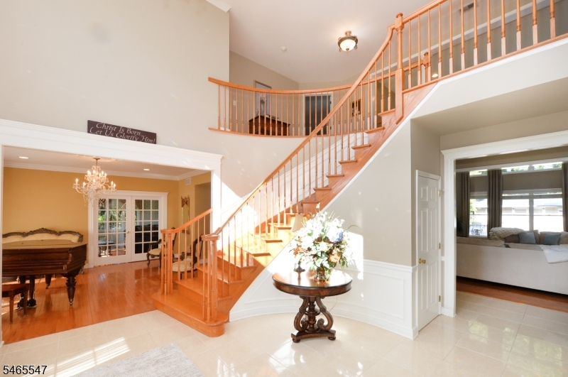 3 Bayberry Lane North Haledon NJ 07508