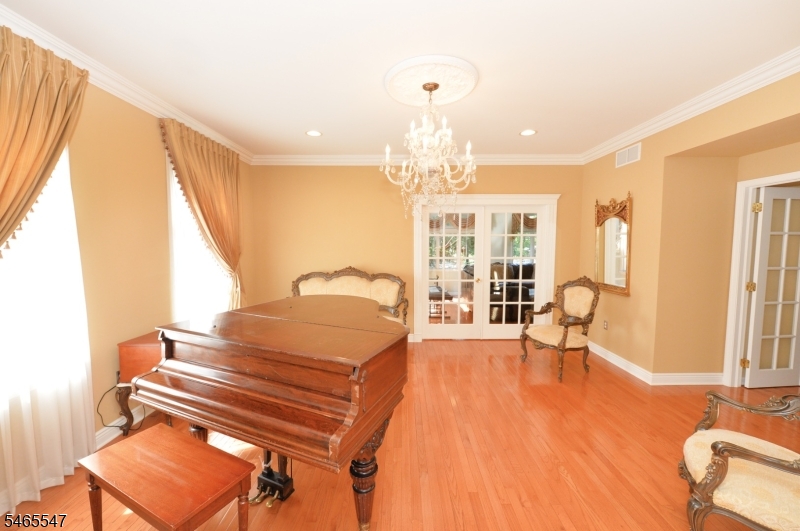 3 Bayberry Lane North Haledon NJ 07508