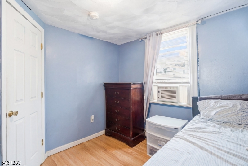 59 Augusta Street Irvington NJ 07111