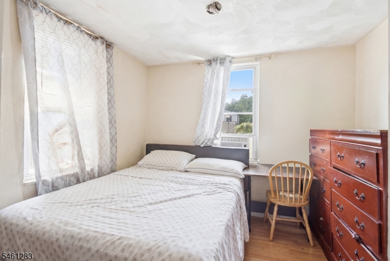 59 Augusta Street Irvington NJ 07111