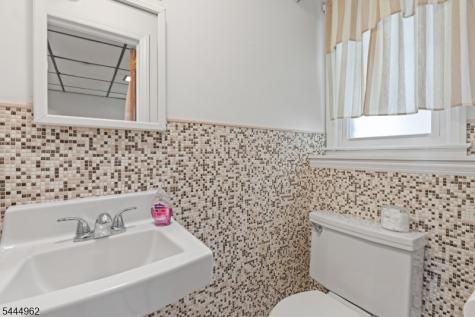 9 Westminster Terrace West Orange NJ 07052