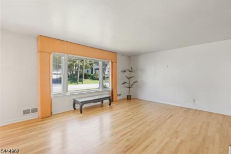 9 Westminster Terrace West Orange NJ 07052