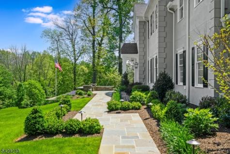 14 Brookrace Drive Mendham NJ 07945