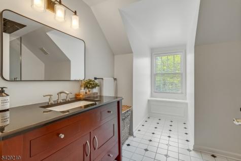 14 Brookrace Drive Mendham NJ 07945