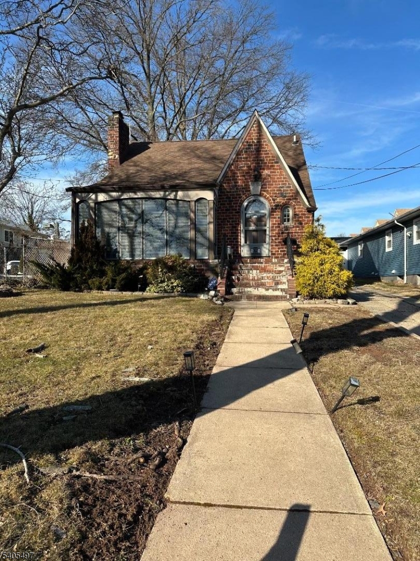 123 E 6th Avenue Roselle NJ 07203