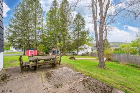 32 Madison Drive Ogdensburg NJ 07439