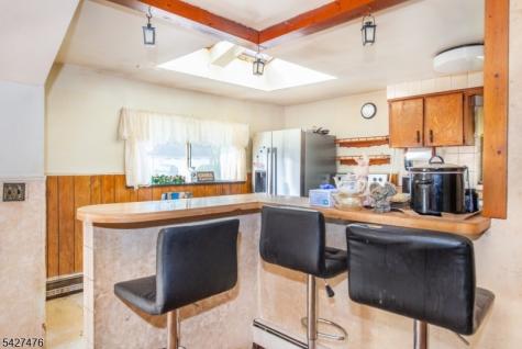 32 Madison Drive Ogdensburg NJ 07439