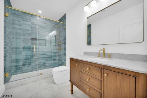 119 Cambridge Drive Berkeley Heights NJ 07922