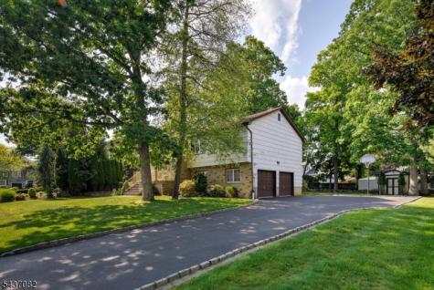 11 Yellow Brick Road Wayne NJ 07470