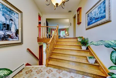 11 Yellow Brick Road Wayne NJ 07470