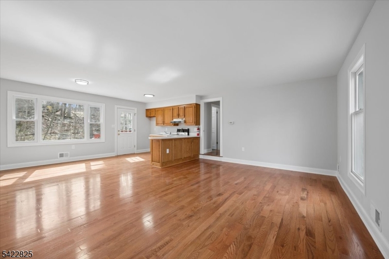 315 Hudson Avenue Hopatcong NJ 07843