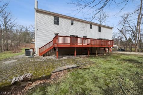 315 Hudson Avenue Hopatcong NJ 07843