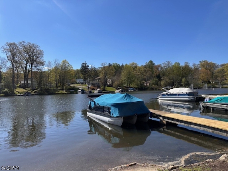 315 Hudson Avenue Hopatcong NJ 07843