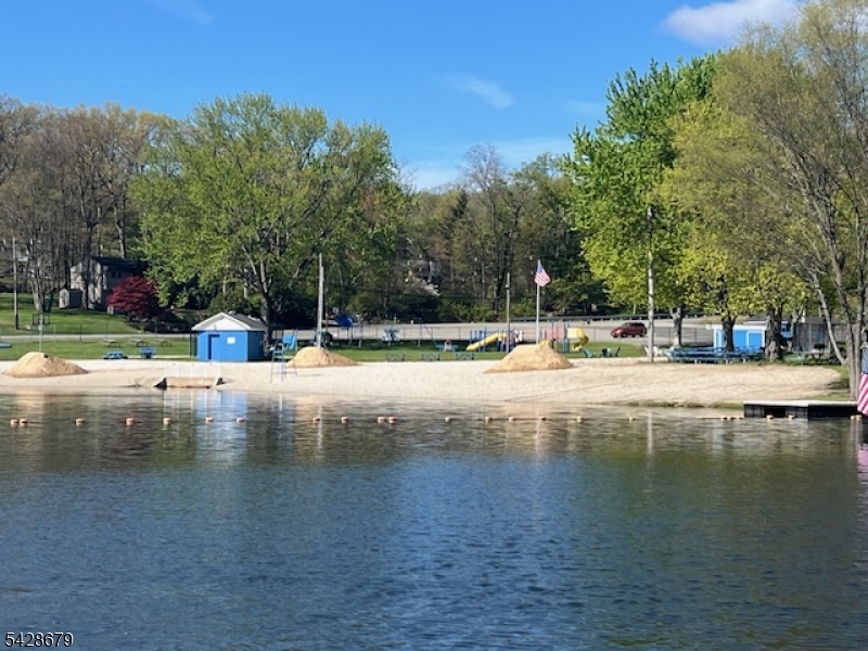 315 Hudson Avenue Hopatcong NJ 07843