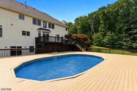 10 Pasha Court Rockaway NJ 07435