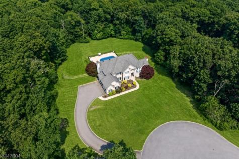 10 Pasha Court Rockaway NJ 07435