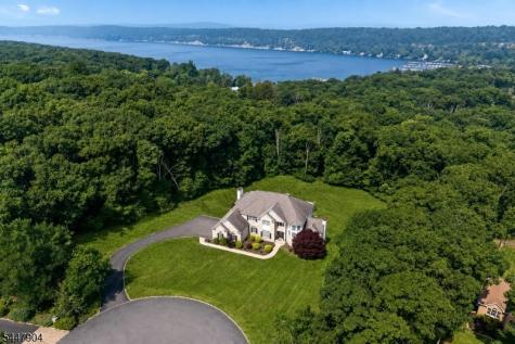 10 Pasha Court Rockaway NJ 07435