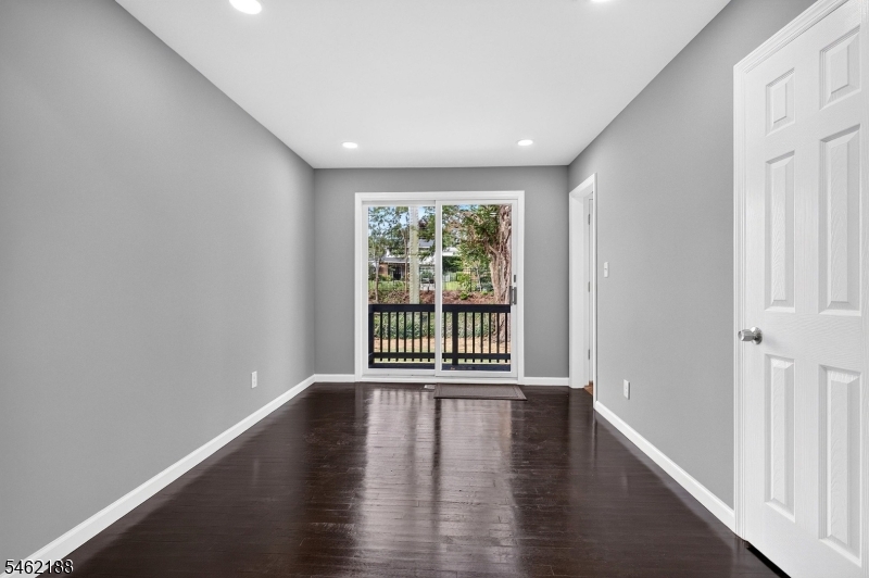751 Rutherford Avenue Woodbridge NJ 07095