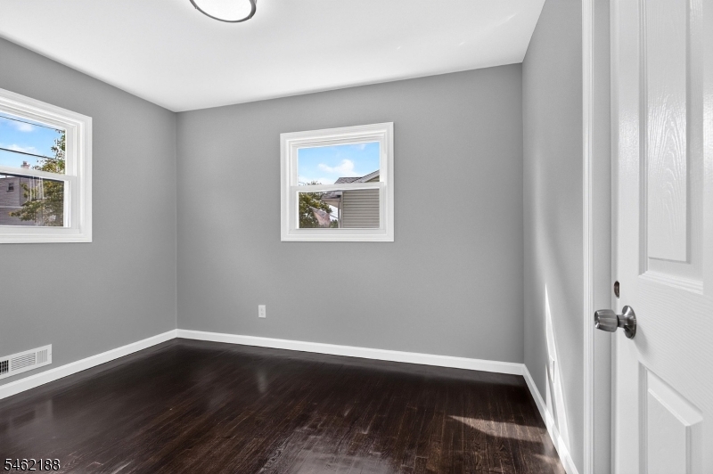 751 Rutherford Avenue Woodbridge NJ 07095