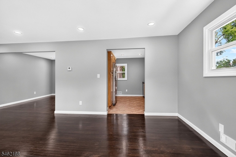 751 Rutherford Avenue Woodbridge NJ 07095