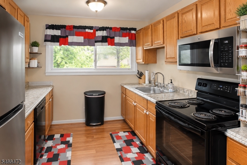 117 Vermont Trail Hopatcong NJ 07843