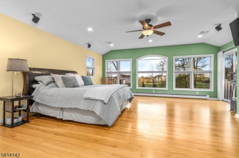 29 Leffler Hill Road Raritan NJ 08822