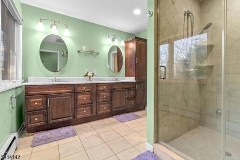 29 Leffler Hill Road Raritan NJ 08822