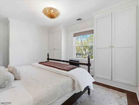 14 Evergreen Avenue Bloomfield NJ 07003