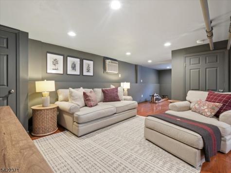 14 Evergreen Avenue Bloomfield NJ 07003