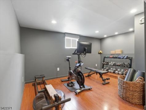 14 Evergreen Avenue Bloomfield NJ 07003