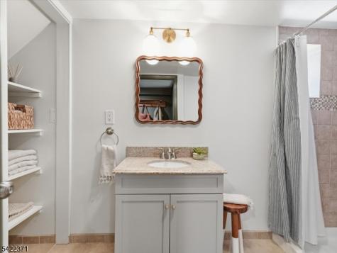 14 Evergreen Avenue Bloomfield NJ 07003