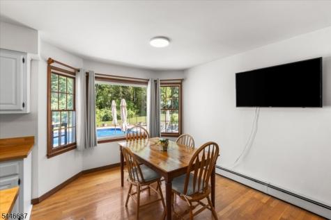 5 Cambridge Road Andover NJ 07848