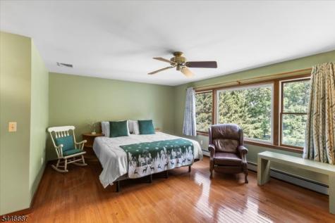 5 Cambridge Road Andover NJ 07848