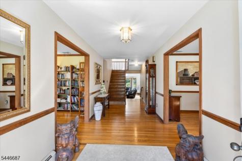 5 Cambridge Road Andover NJ 07848