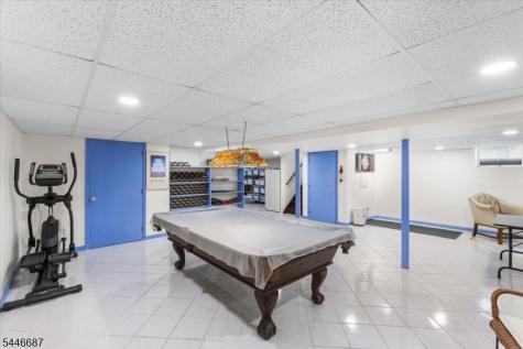 5 Cambridge Road Andover NJ 07848