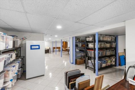 5 Cambridge Road Andover NJ 07848