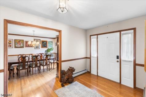 5 Cambridge Road Andover NJ 07848