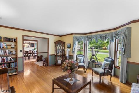5 Cambridge Road Andover NJ 07848