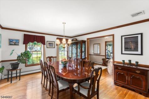 5 Cambridge Road Andover NJ 07848