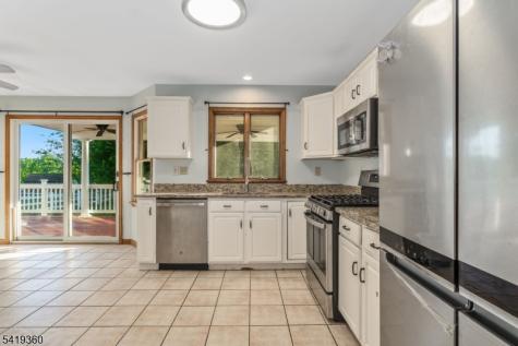40 Thatcher Avenue Franklin NJ 08886