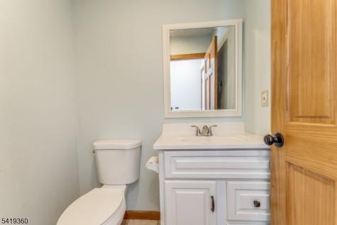 40 Thatcher Avenue Franklin NJ 08886