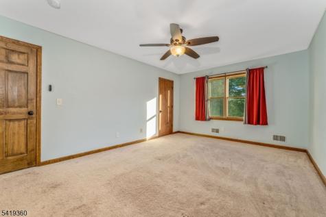 40 Thatcher Avenue Franklin NJ 08886