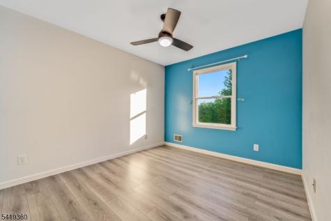 40 Thatcher Avenue Franklin NJ 08886