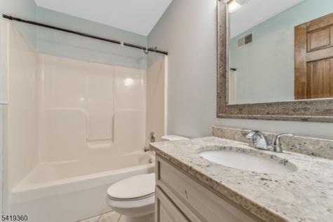 40 Thatcher Avenue Franklin NJ 08886