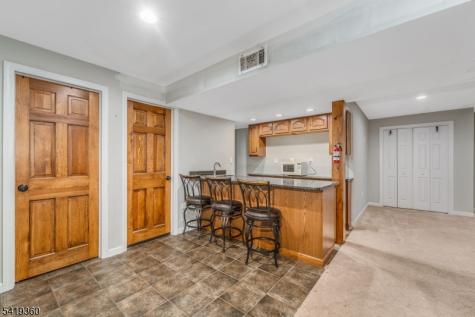 40 Thatcher Avenue Franklin NJ 08886