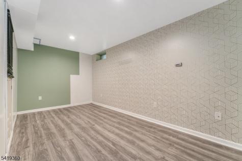 40 Thatcher Avenue Franklin NJ 08886