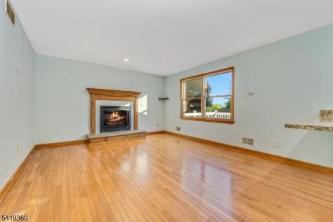 40 Thatcher Avenue Franklin NJ 08886
