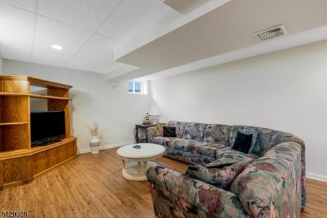 6 Sally Court Bridgewater NJ 08807